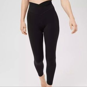 OFFLINE By Aerie Real Me High Waisted Crossover Legging